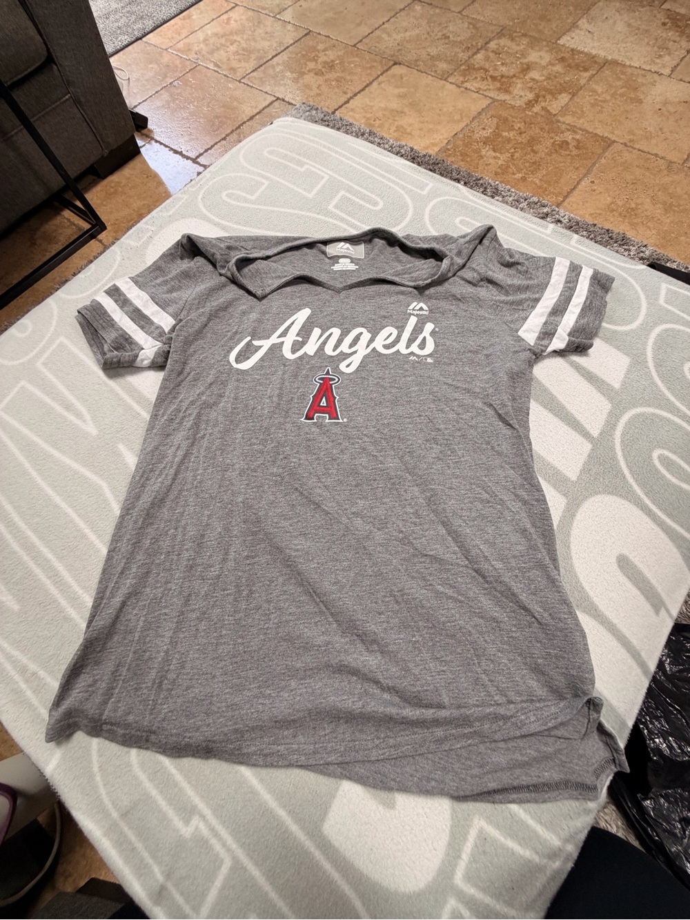 Majestic Gray Angels Graphic Tee